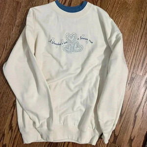 M&C Sportswear Sweatshirt Embroidered "A Grandma’s Love Is Forever‎ True” L